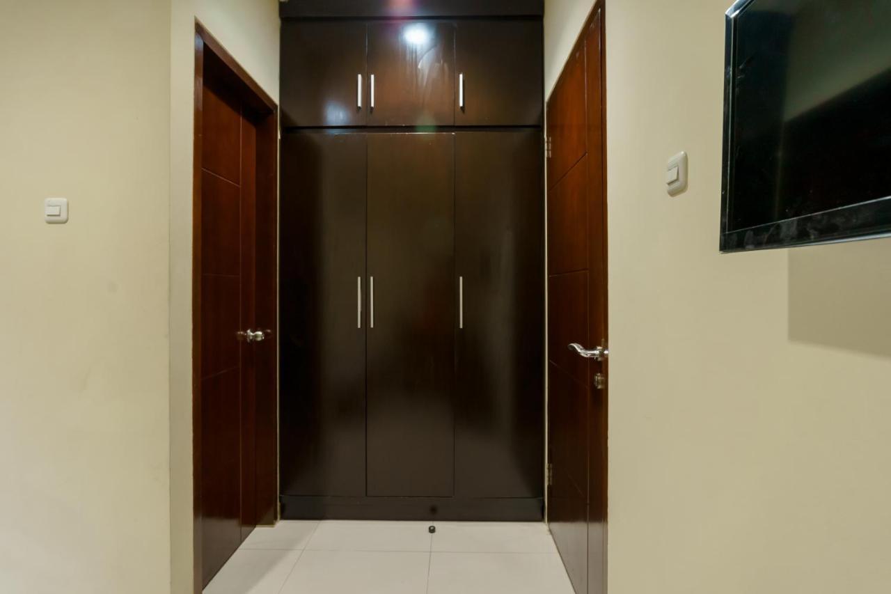 Dago Suites Syariah Cikarang RedPartner Bekasi Luaran gambar