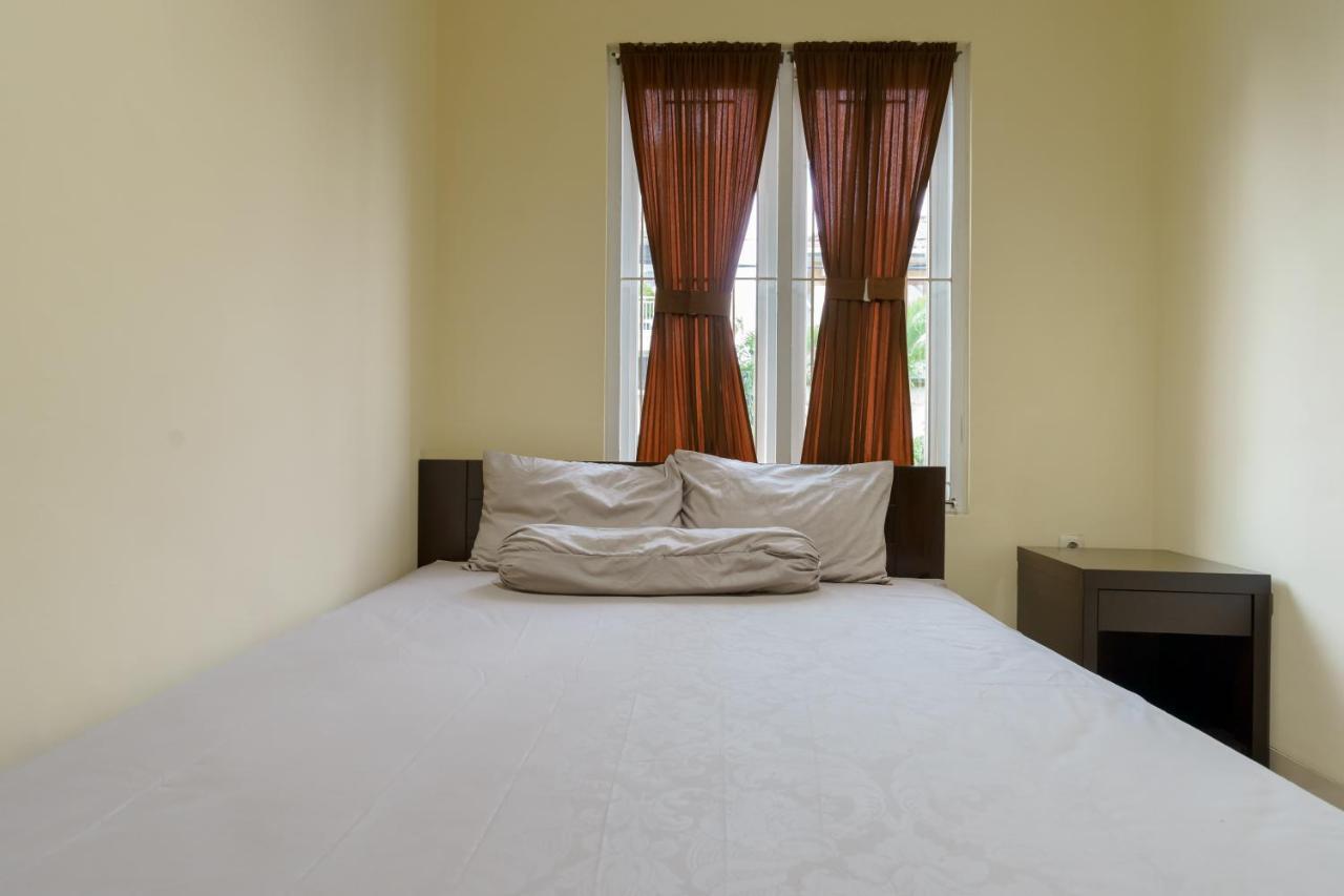 Dago Suites Syariah Cikarang RedPartner Bekasi Luaran gambar